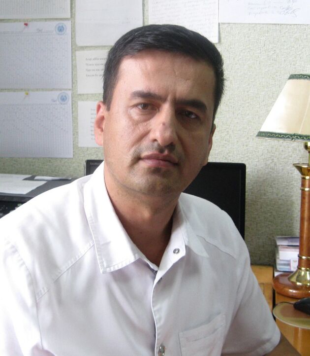 Духтур сертарафзор Рустам